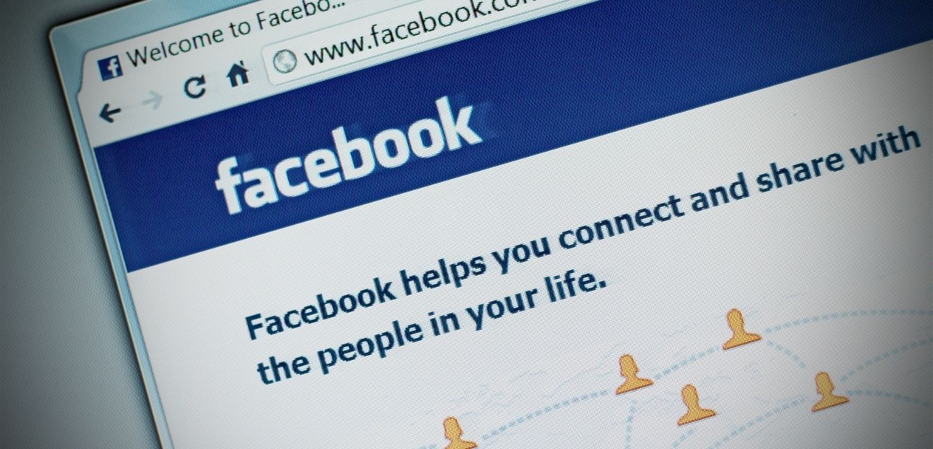 Read more about the article Facebook: A Popular Social Networking Website